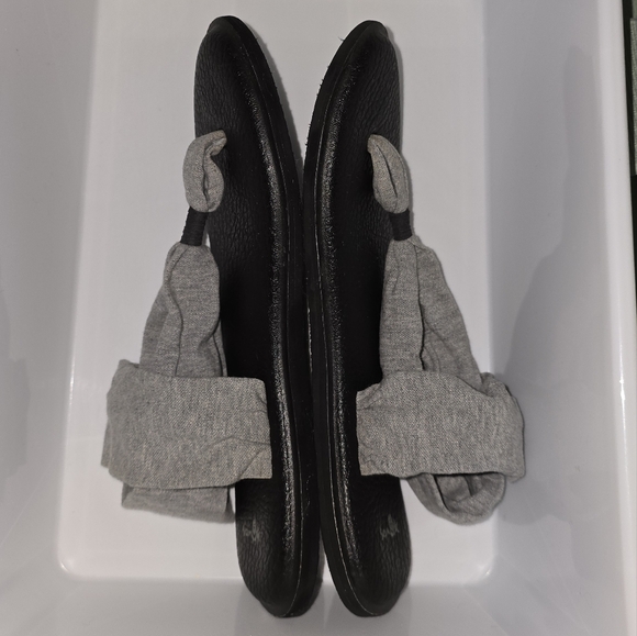 Sanük: Yoga Sling 2 Sandals, Gray, Size:10, EXCELLENT Condition, Cushioned Sole - Picture 9 of 15